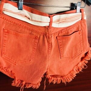 Women's Coral Frayed Hem Shorts